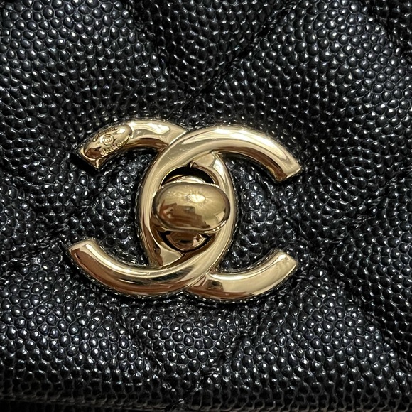 ❌SOLD Chanel small coco handle - Picture 3 of 10